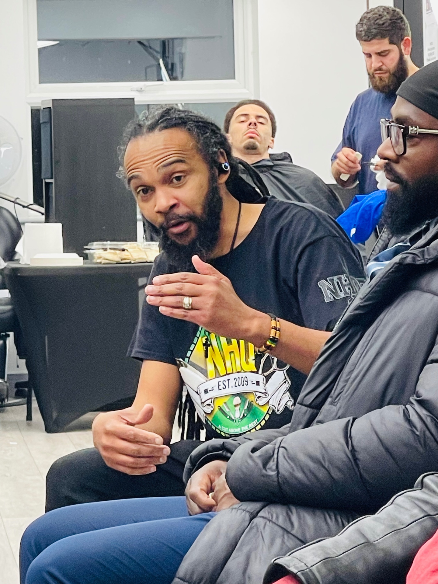 Group discussion in a trusted space